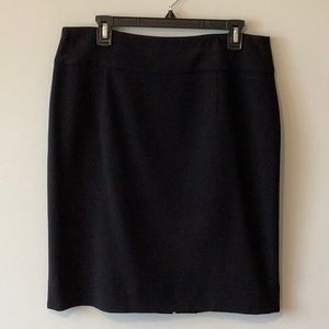 Black 100% Wool Pink Tartan Skirt - size 12 - FTTS